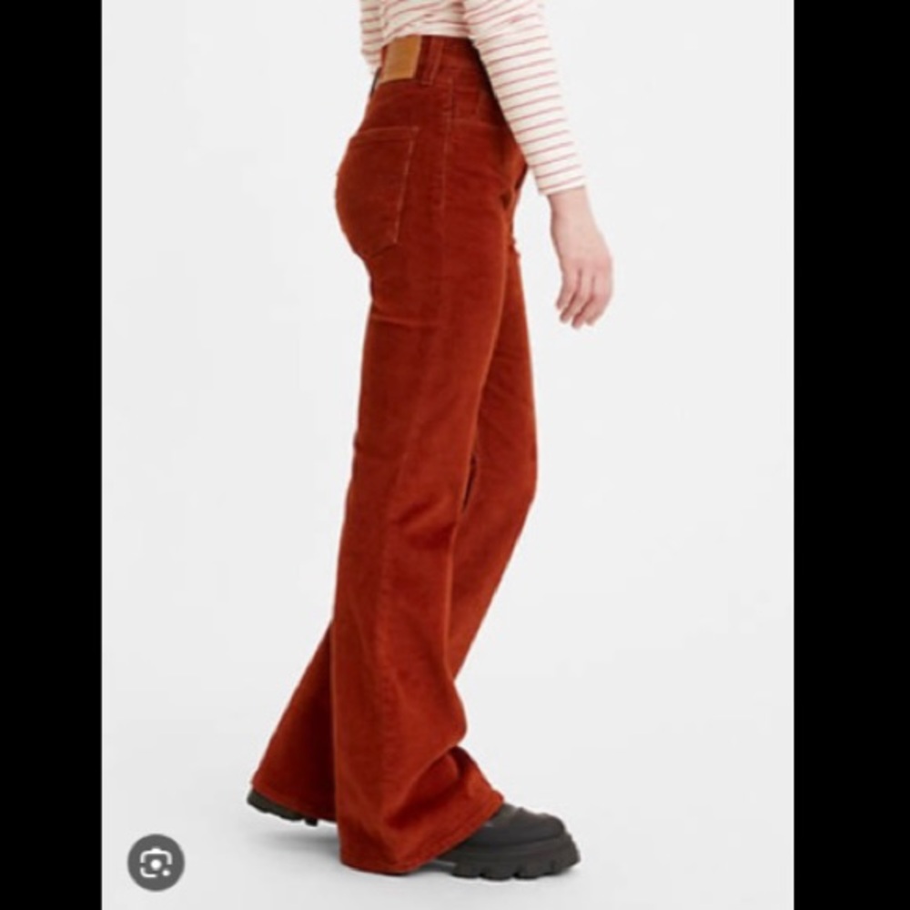 NWT Levi’s 70s High Flare Rust Corduroy Pants